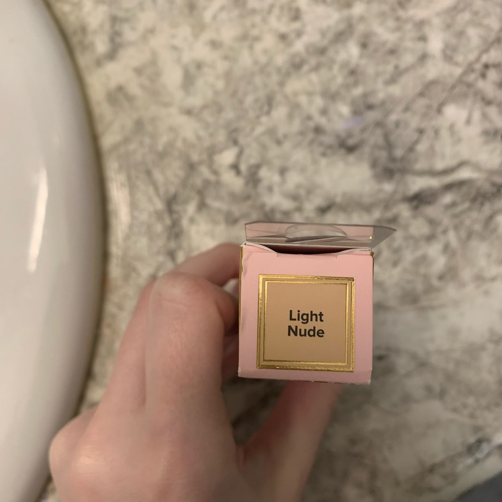 Too Faced Born This Way Concealer